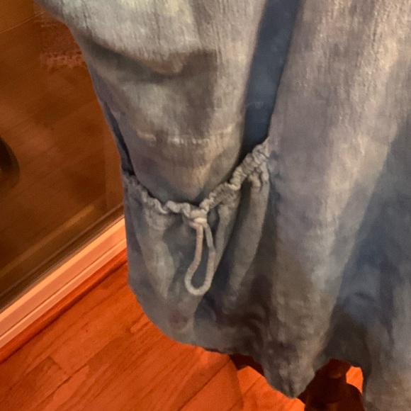 Oversized Tunic - Picture 5 of 10